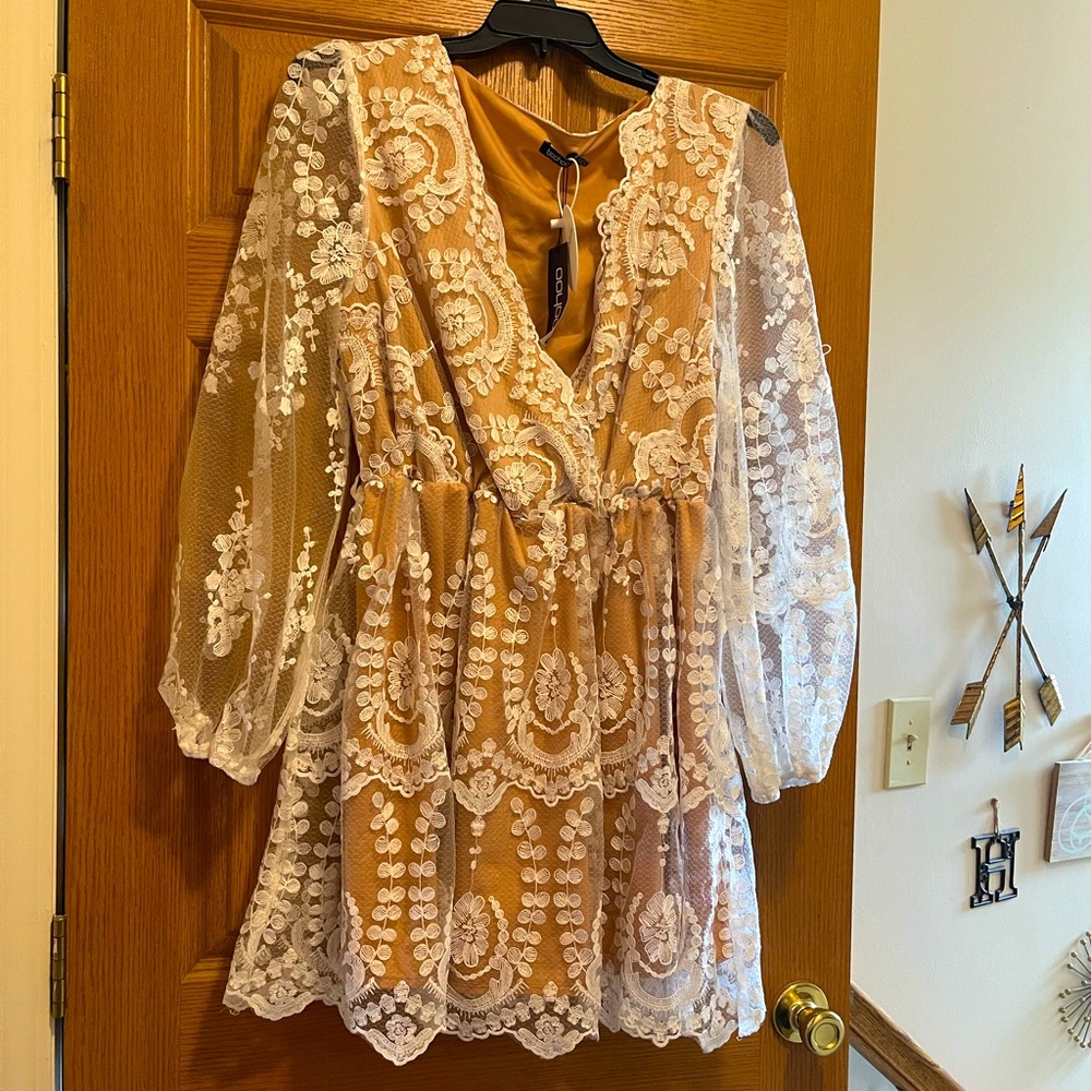 Boohoo lace fit and flare dress